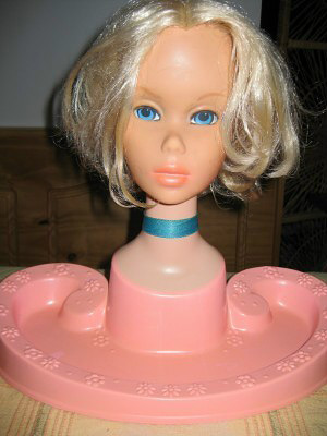 barbie salon head