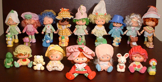 strawberry shortcake characters dolls